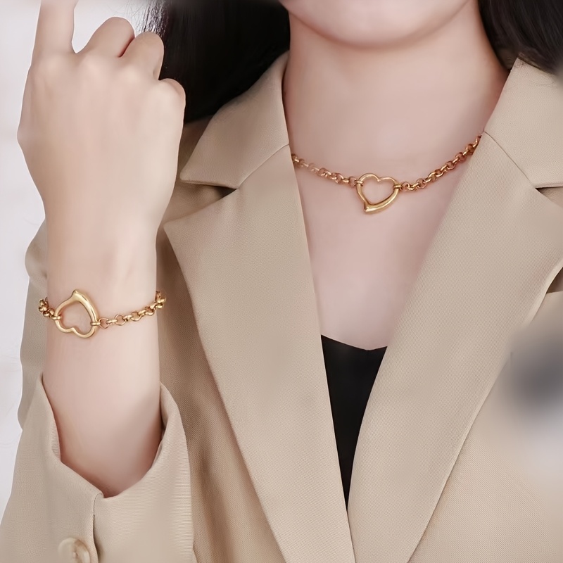 Golden Women's Casual Bracelet Necklace Set